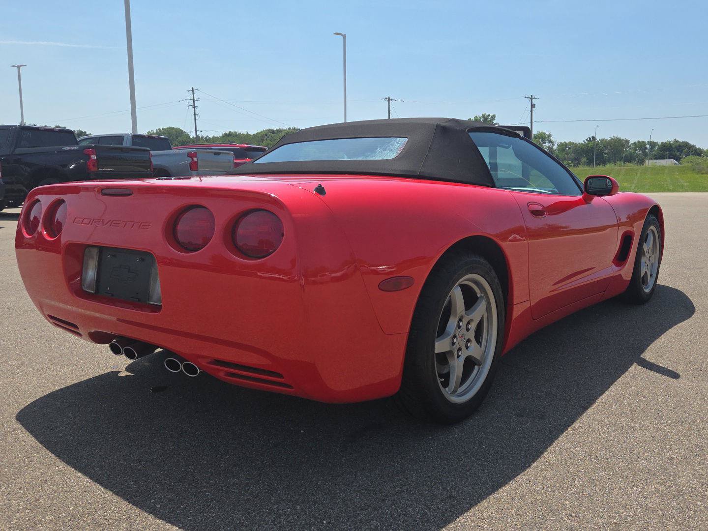 Used 2004 Chevrolet Corvette Convertible w/ Preferred Equipment Group RWD image 5