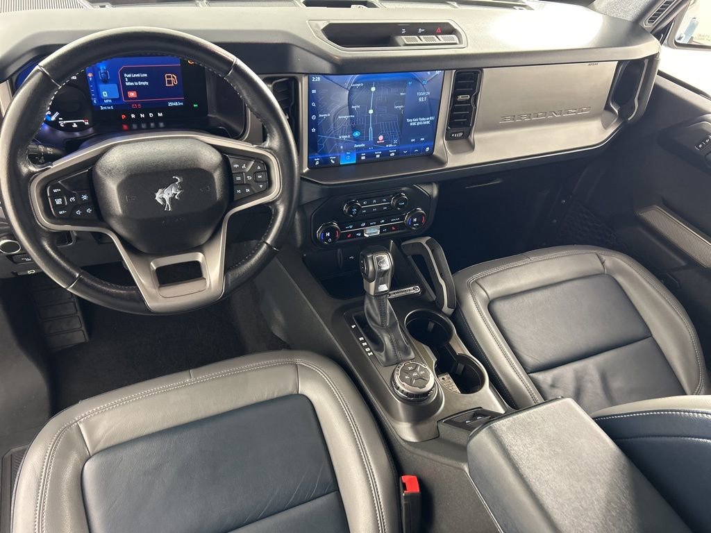 Used 2023 Ford Bronco Outer Banks image 15