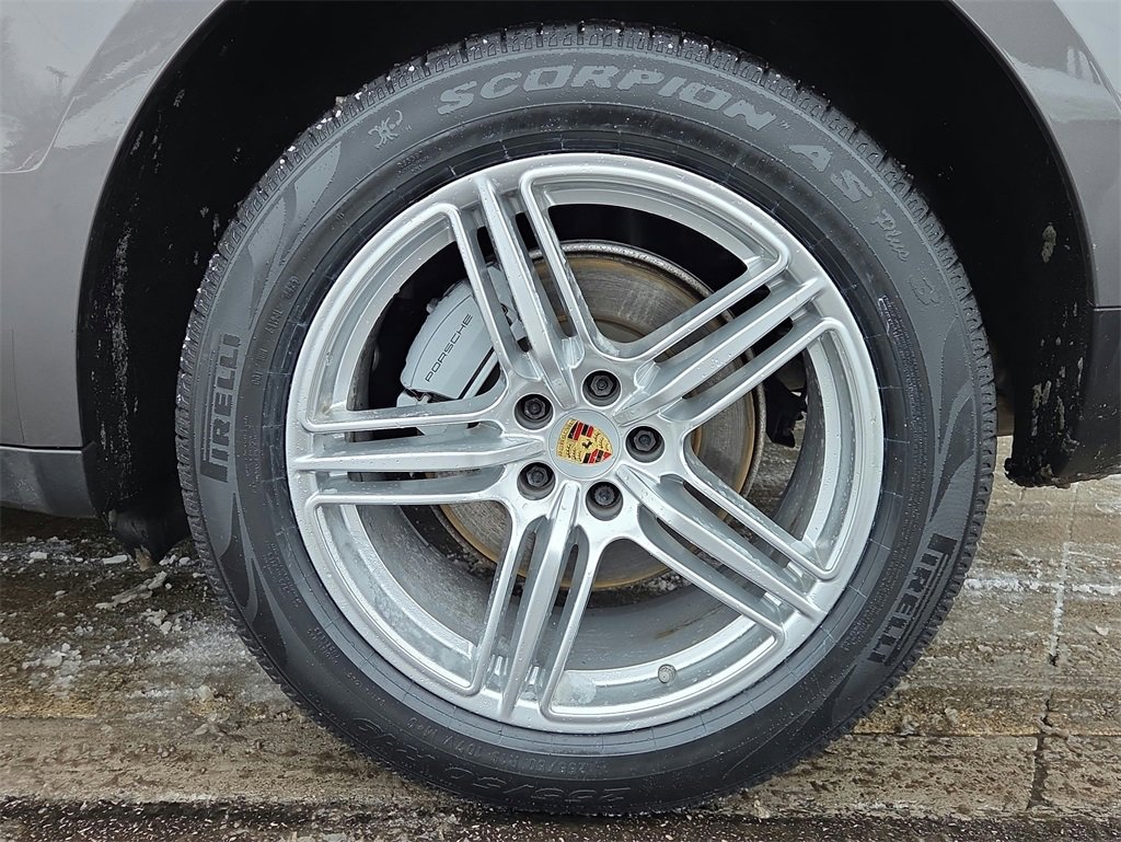 Certified 2016 Porsche Macan S image 24