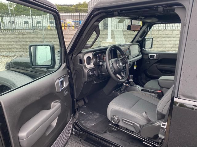 New 2026 Jeep Wrangler Sport AWD/4WD image 14