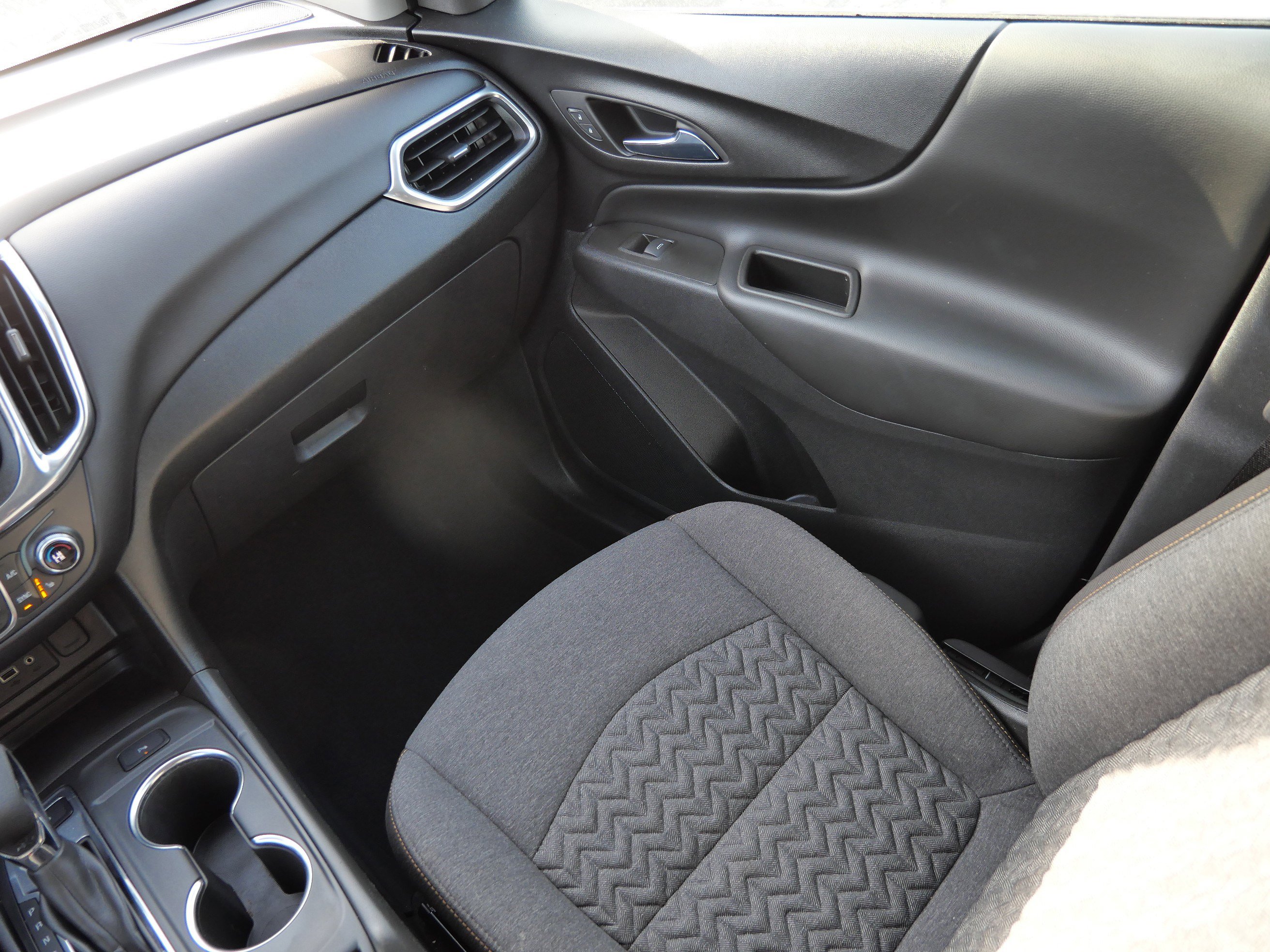 Used 2022 Chevrolet Equinox LT image 11