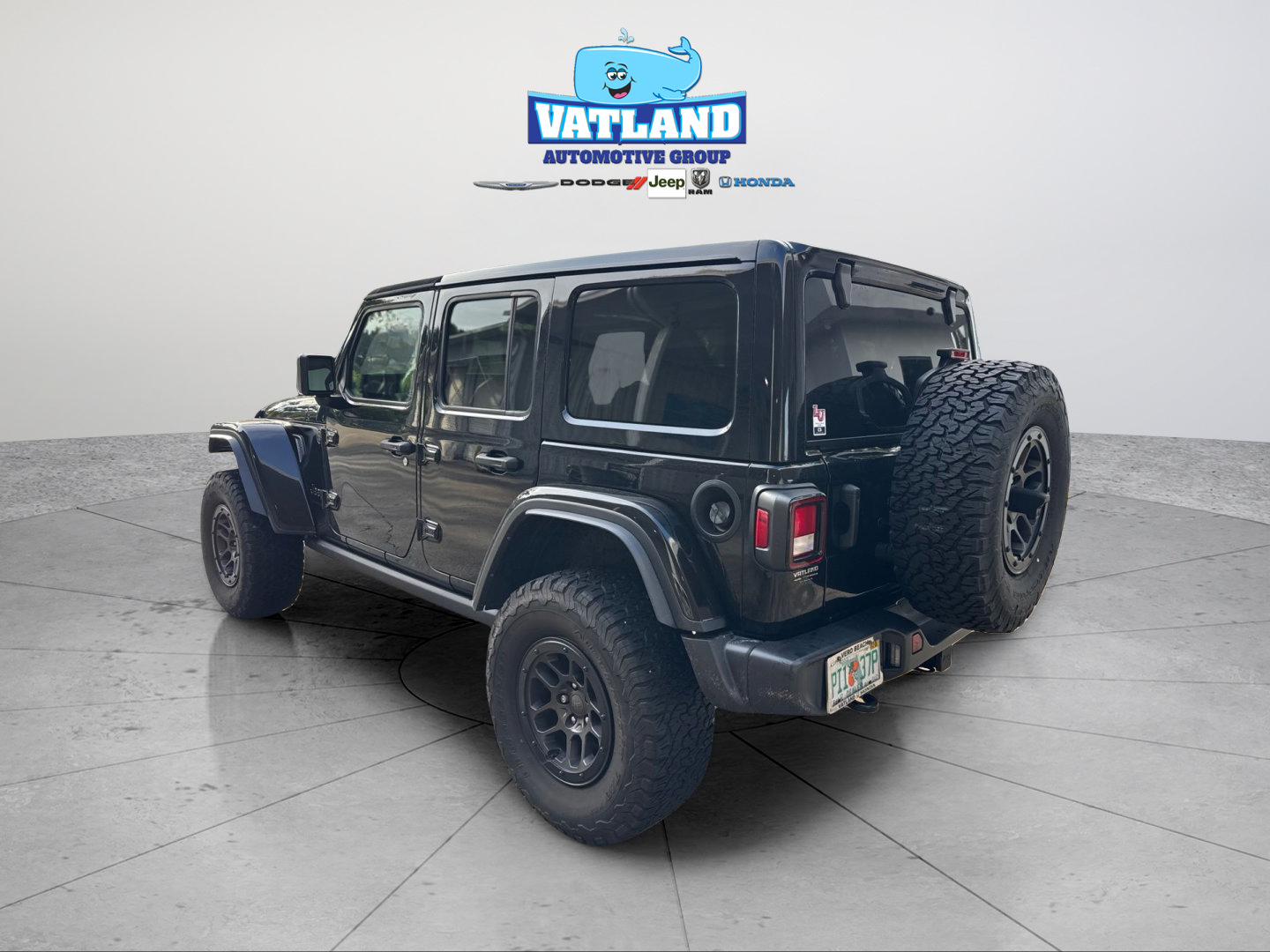 Used 2023 Jeep Wrangler Unlimited Sport w/ Xtreme 35 Tire Package AWD/4WD image 13