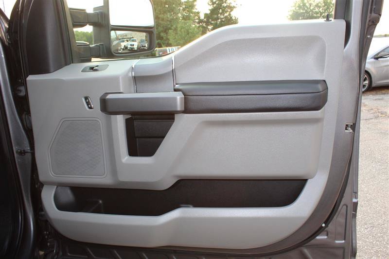 Used 2021 Ford F250 XLT w/ Tremor Off-Road Package AWD/4WD image 32