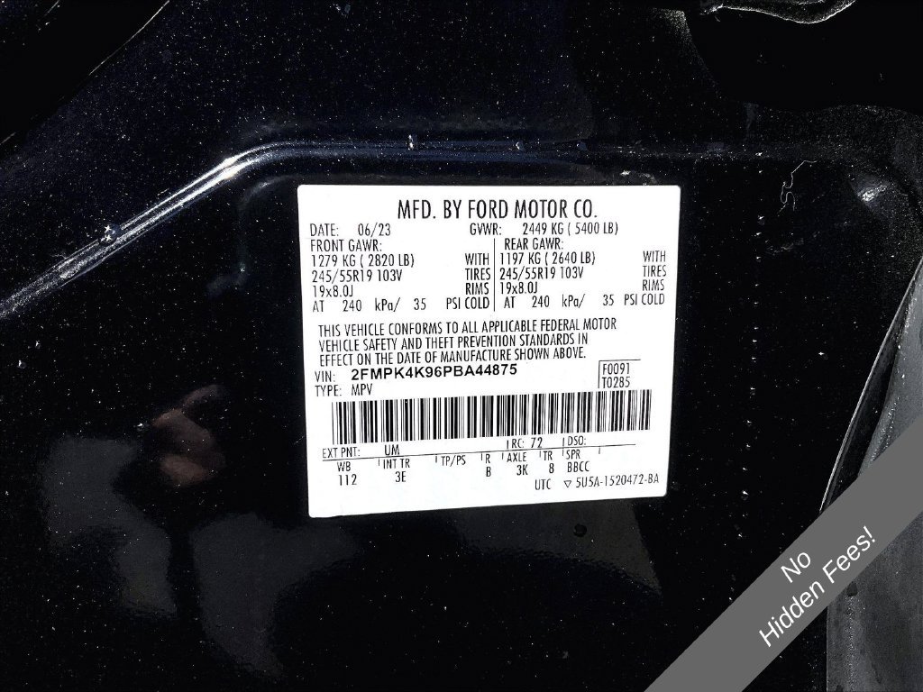 Used 2023 Ford Edge Titanium w/ Cargo Accessory Package AWD/4WD image 29