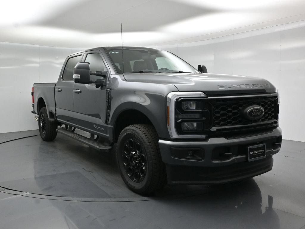New 2026 Ford F250 Lariat w/ Black Appearance Package AWD/4WD image 56