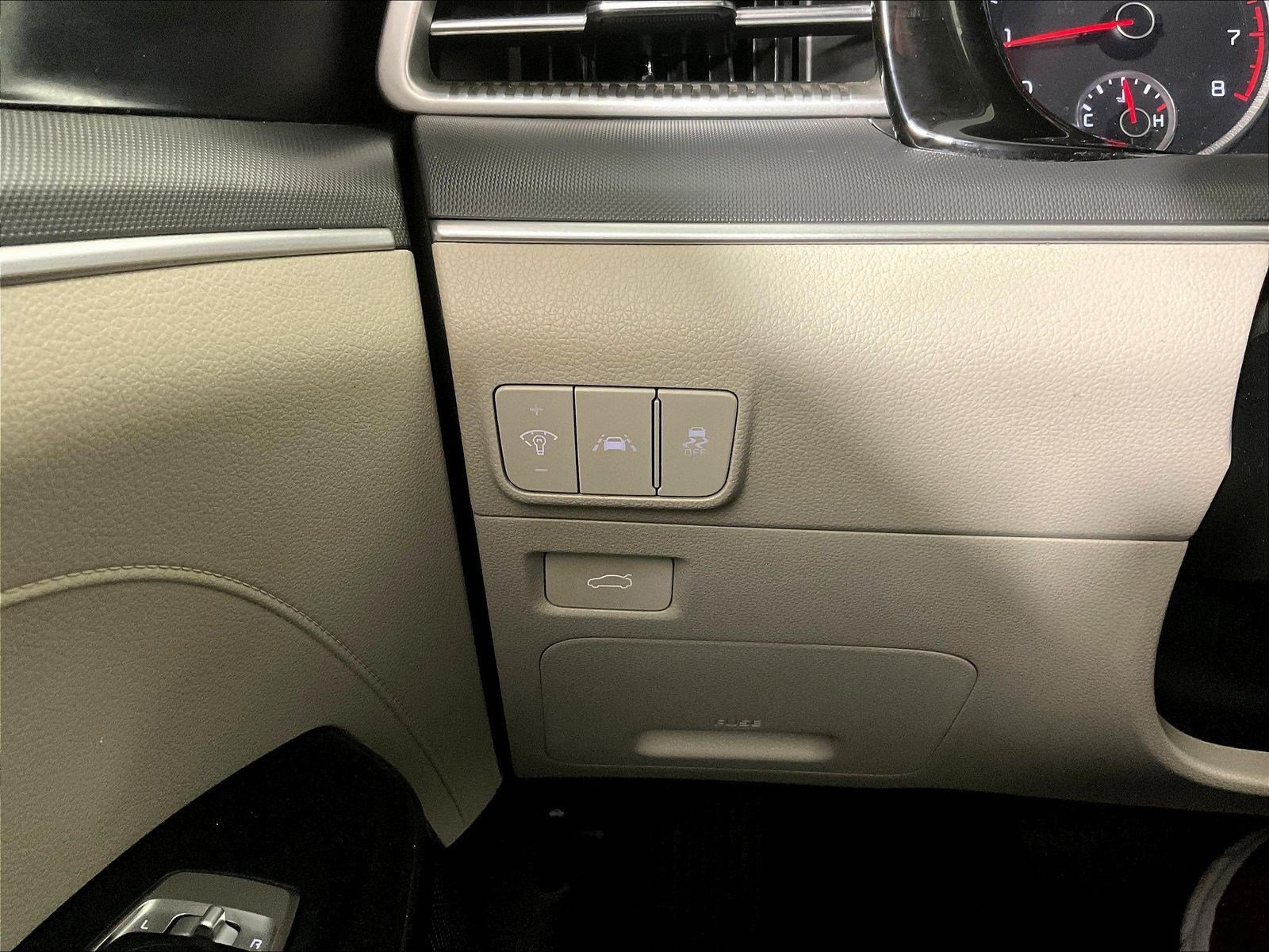 Used 2022 Kia K5 LXS FWD image 15
