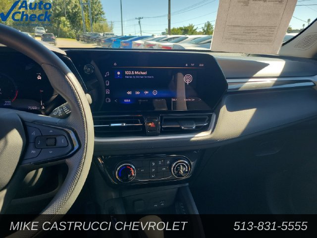 Used 2026 Chevrolet TrailBlazer LT FWD image 16