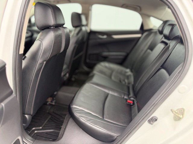 Used 2019 Honda Civic Touring image 23
