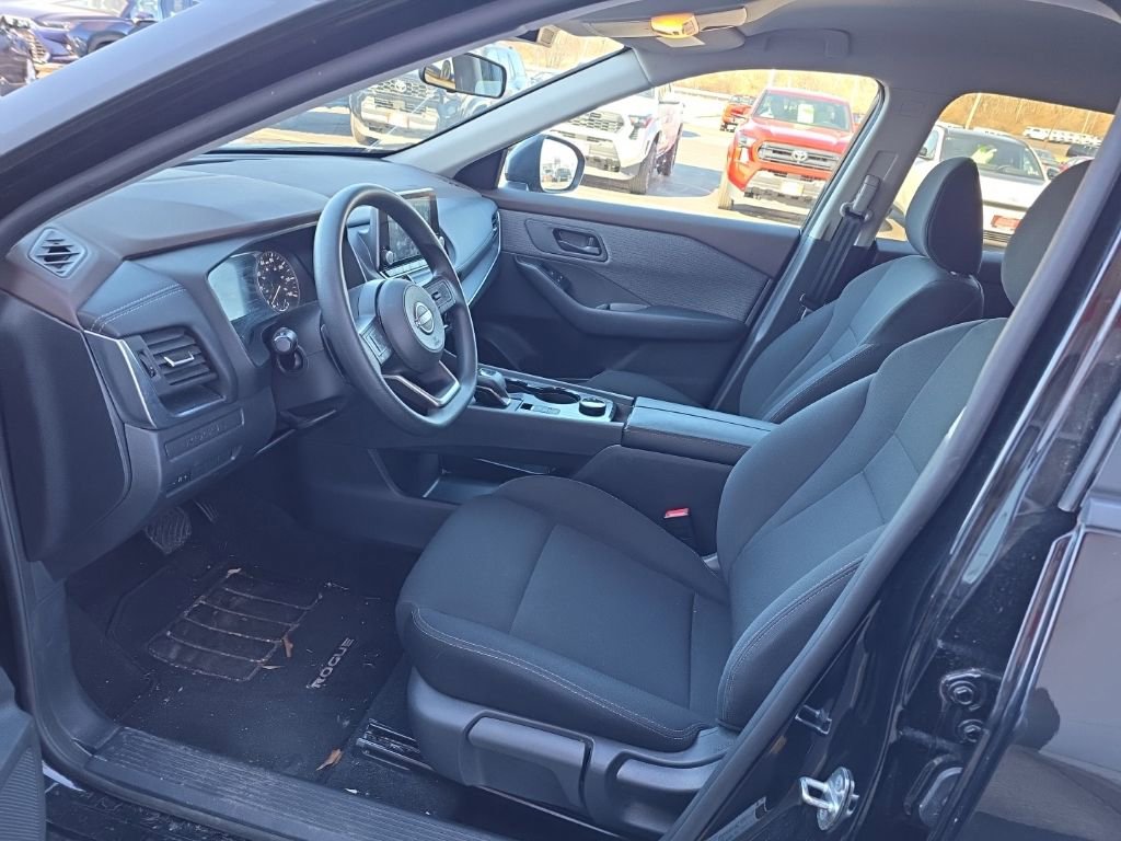 Certified 2023 Nissan Rogue S image 14