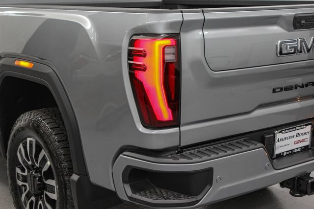 New 2026 GMC Sierra 2500 Denali Ultimate w/ LPO, Black Badging Package AWD/4WD image 6