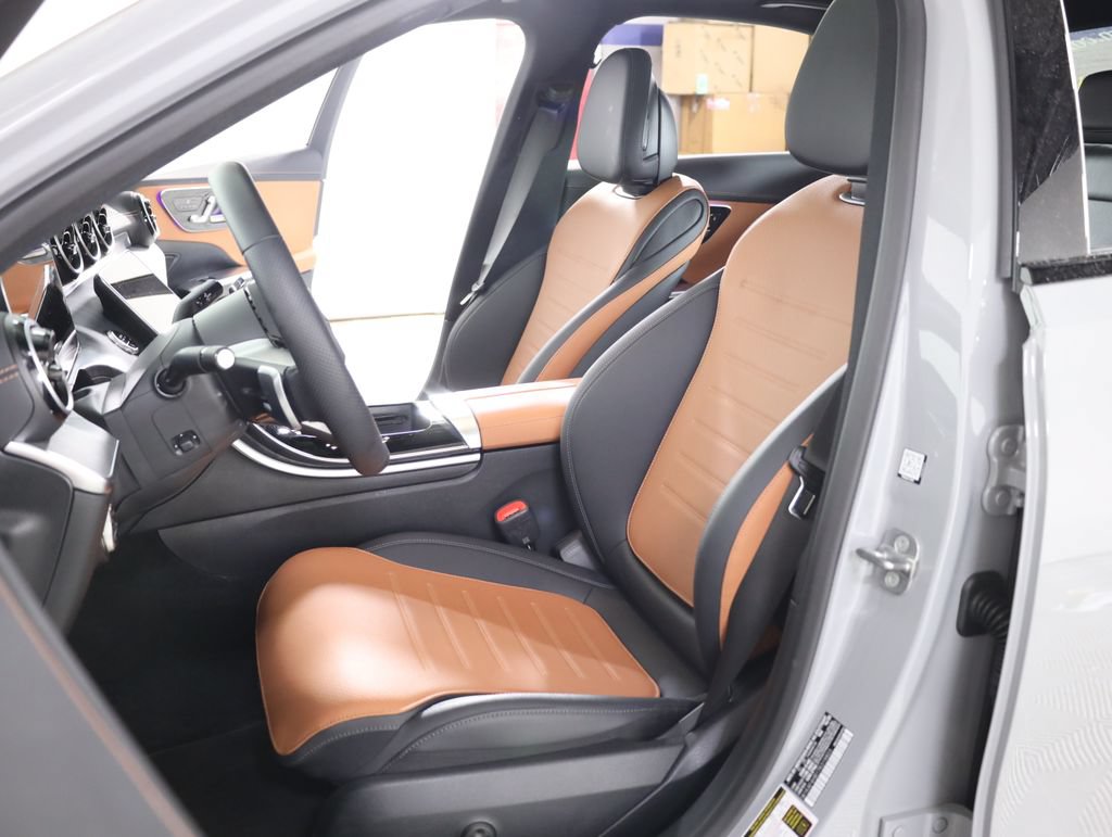 Certified 2026 Mercedes-Benz C 300 4MATIC Sedan image 47
