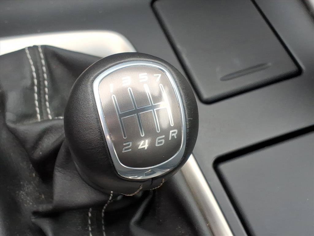 Used 2014 Chevrolet Corvette Base image 16