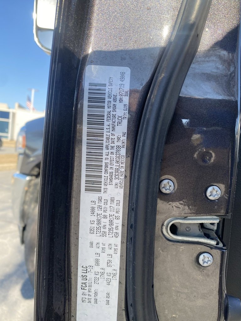 Used 2019 RAM 3500 Laramie image 16