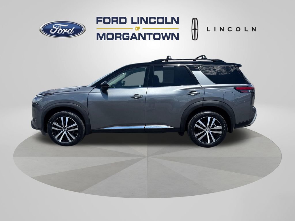 Used 2025 Nissan Pathfinder Platinum w/ Cargo Package