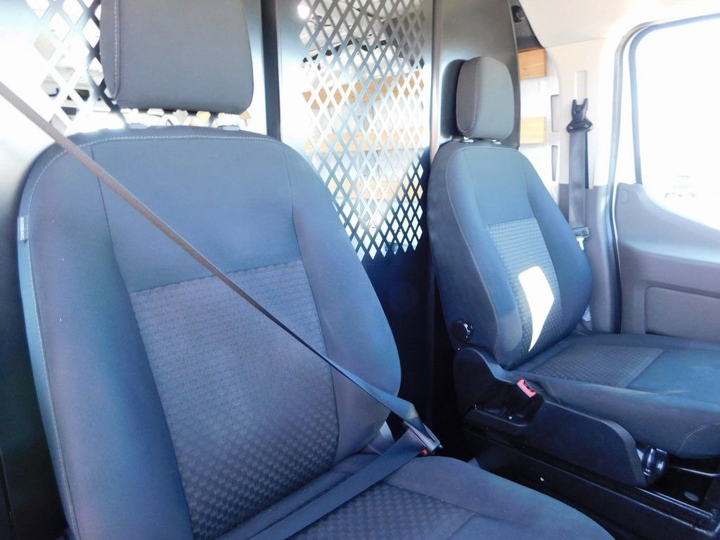 Used 2024 Ford Transit 250 Low Roof w/ Exterior Upgrade Package image 18