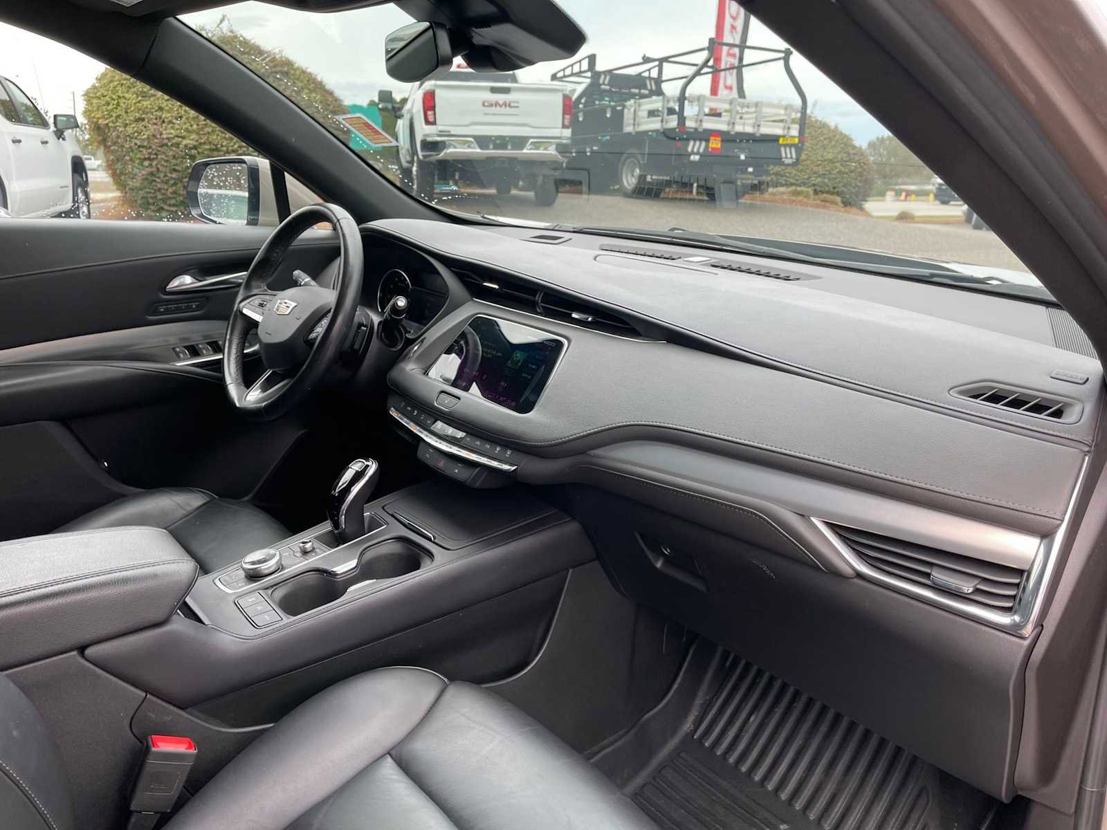 Used 2023 Cadillac XT4 Premium Luxury AWD/4WD image 29