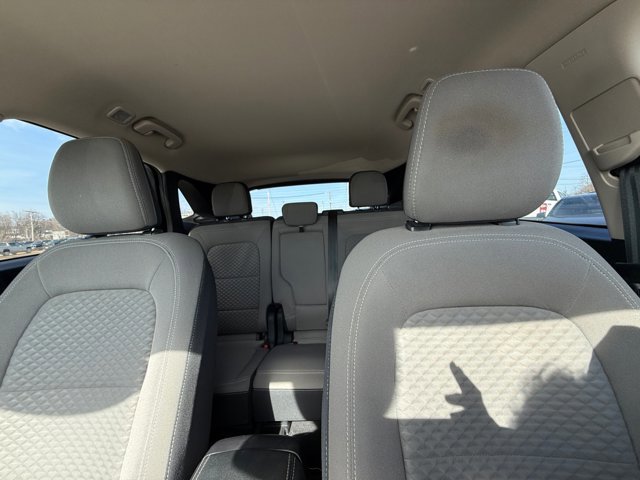 Used 2020 Ford Escape SE image 19