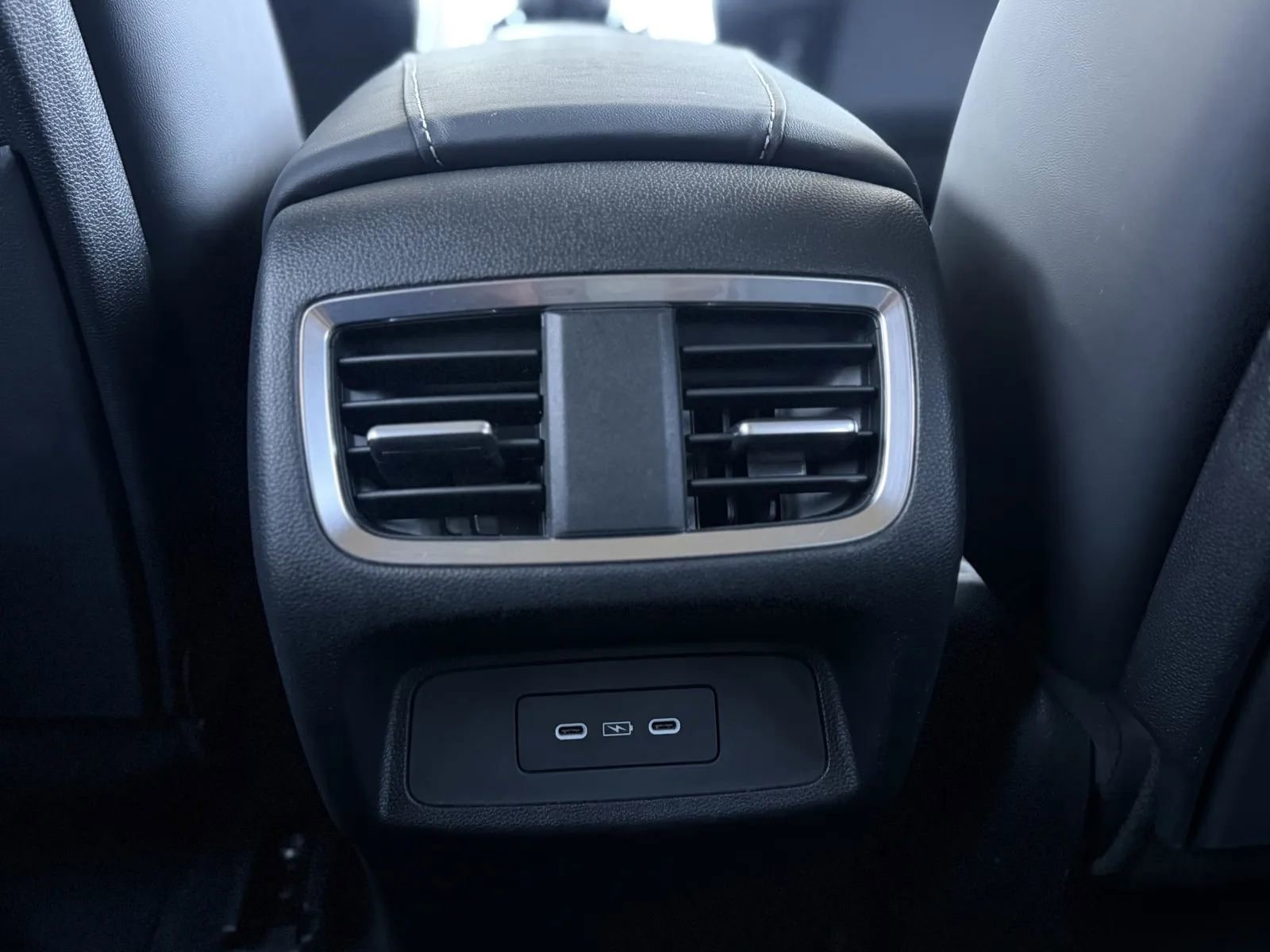 Used 2023 Acura RDX w/Tech image 39