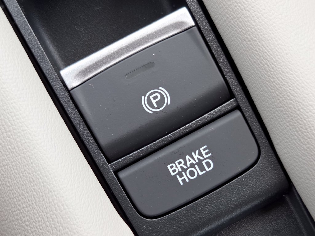 New 2027 Honda HR-V LX image 9