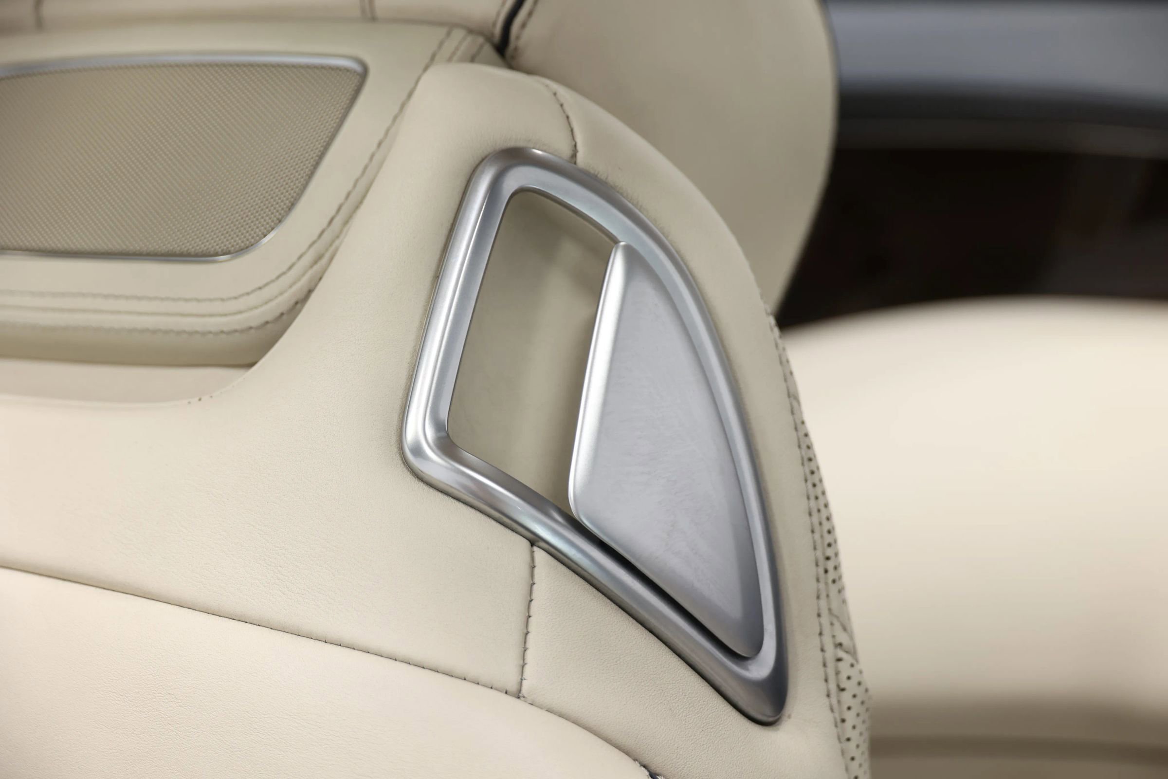 Used 2017 Mercedes-Benz S 550 Cabriolet image 64