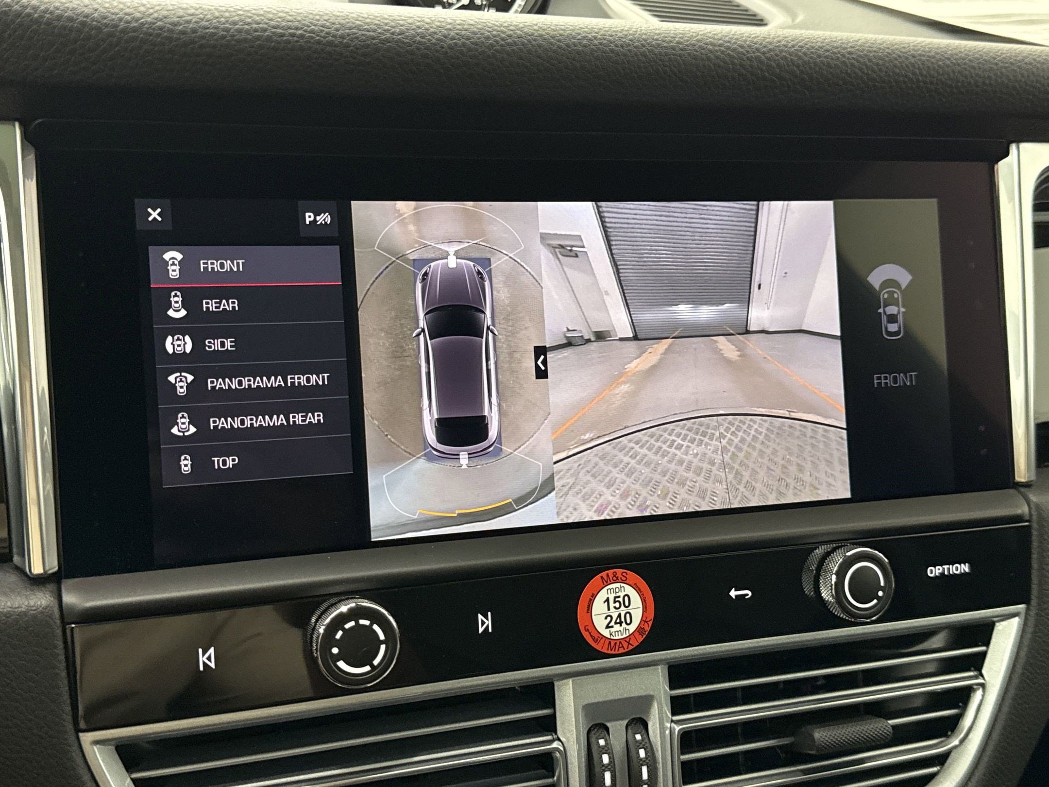 New 2025 Porsche Macan image 28