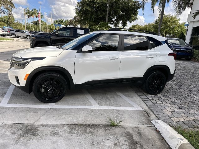 Used 2024 Kia Seltos X-Line AWD/4WD image 31
