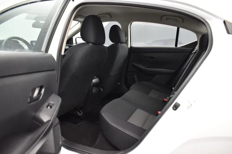 Used 2025 Nissan Sentra SV FWD image 15