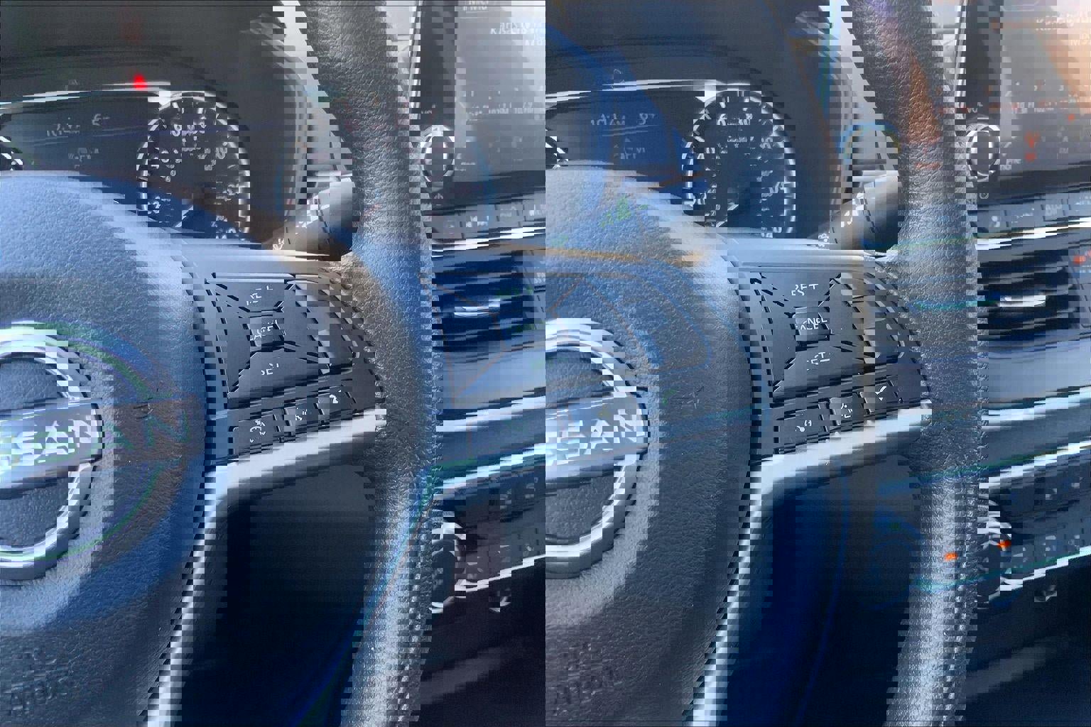 Used 2023 Nissan Altima 2.5 SV image 19