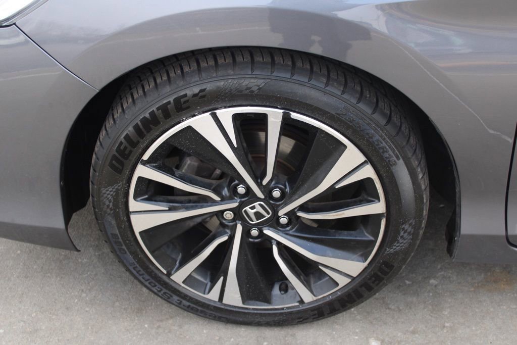 Used 2017 Honda Accord EX-L image 11