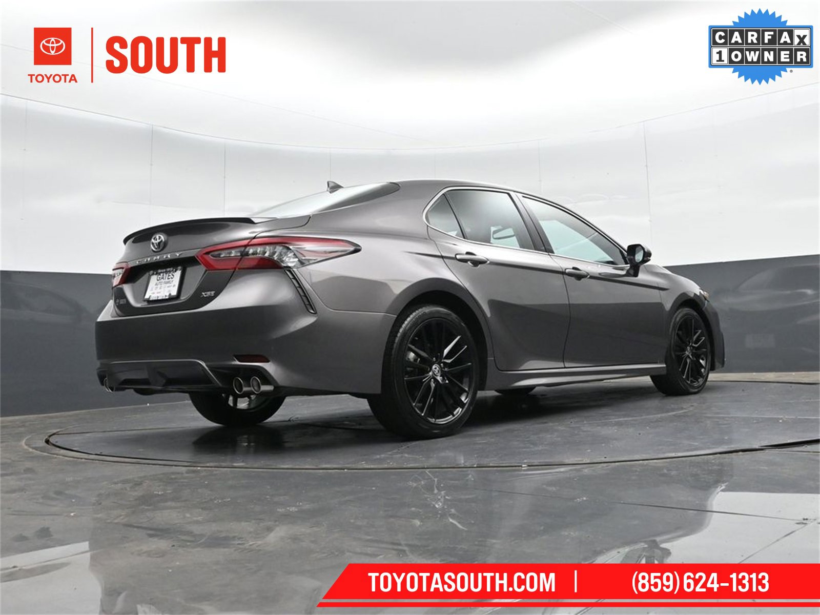 Used 2023 Toyota Camry XSE image 33