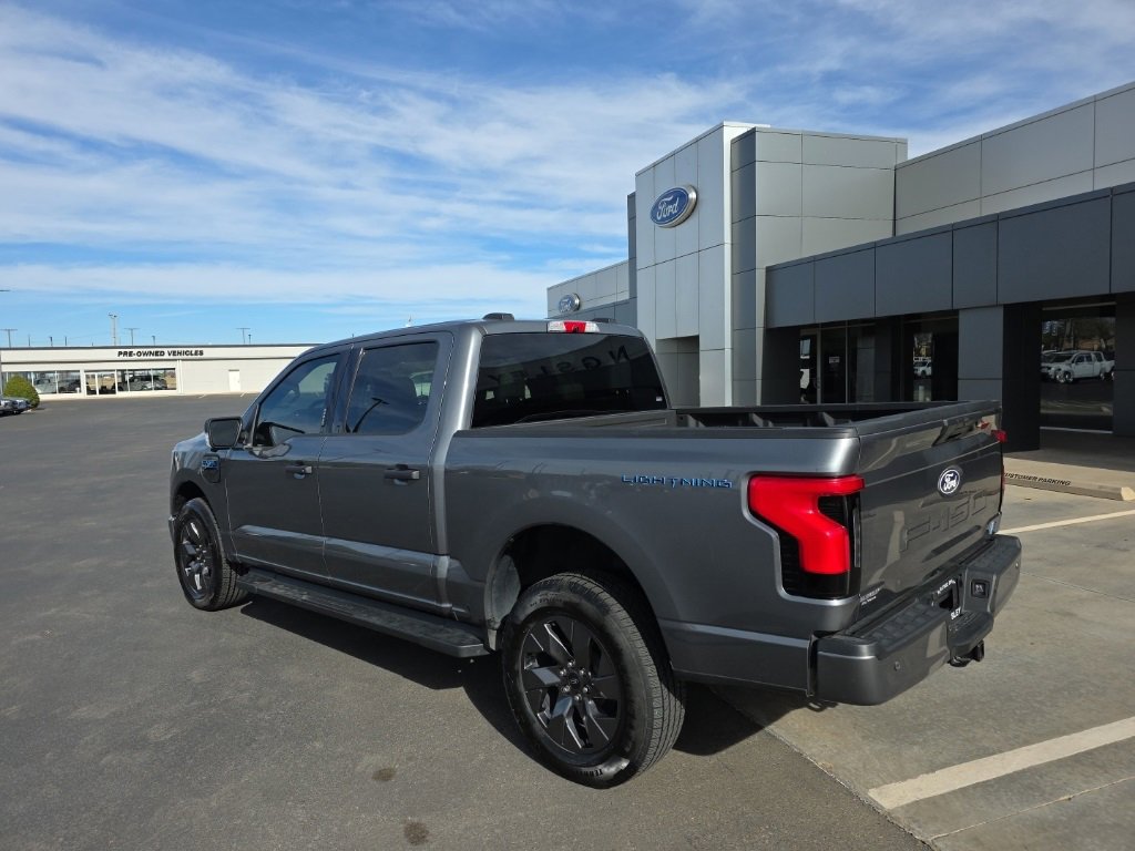Used 2024 Ford F150 Lightning XLT image 3