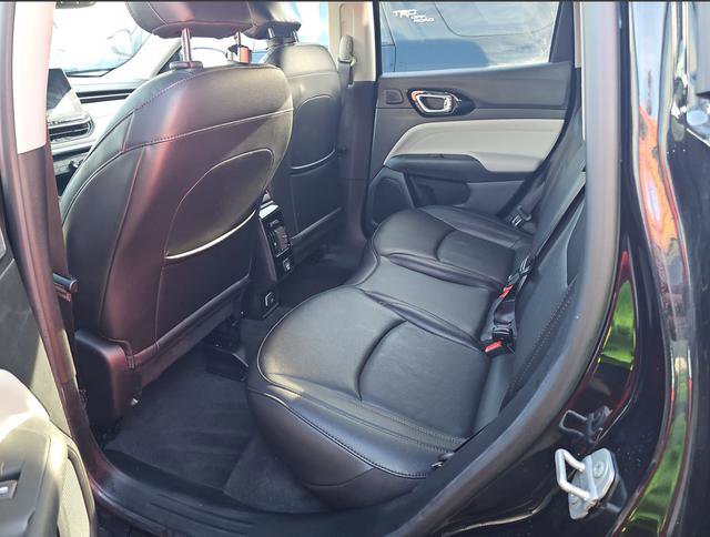 Used 2022 Jeep Compass Limited w/ Sun and Sound Group image 12