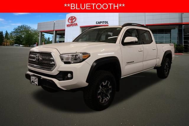 Used 2016 Toyota Tacoma TRD Off-Road w/ Premium & Technology Package AWD/4WD image 8