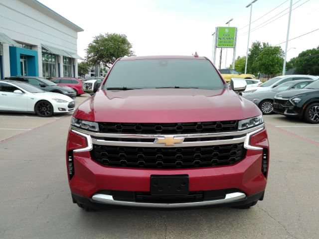 Used 2021 Chevrolet Suburban LS RWD image 2
