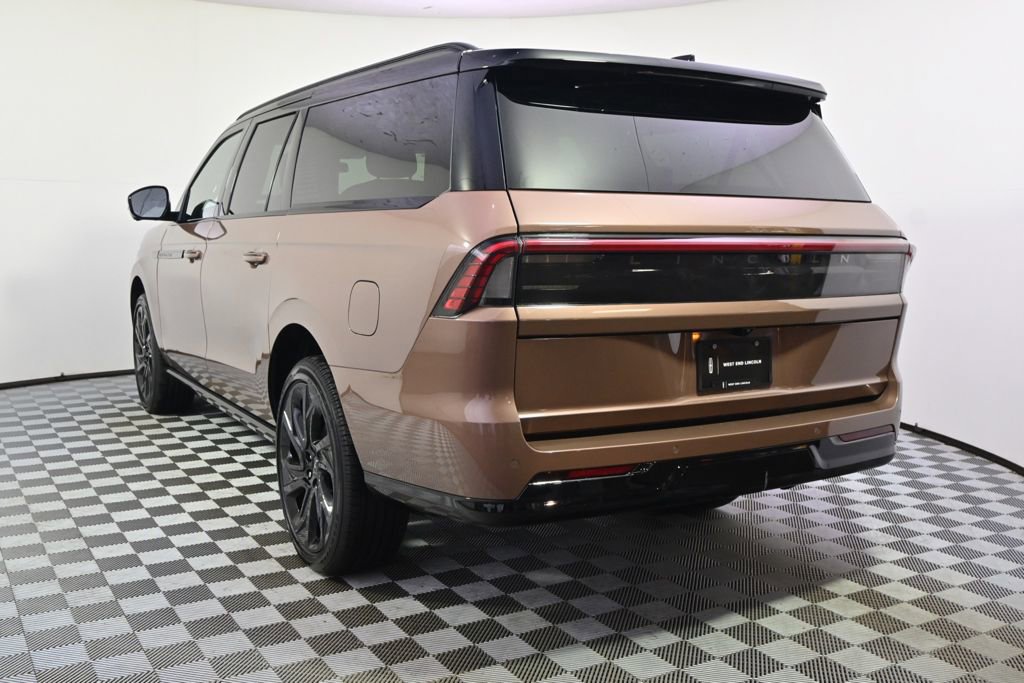 New 2026 Lincoln Navigator L Black Label image 4