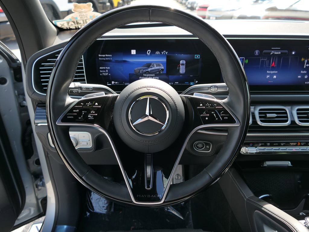 Used 2025 Mercedes-Benz Maybach GLS 600 4MATIC image 19