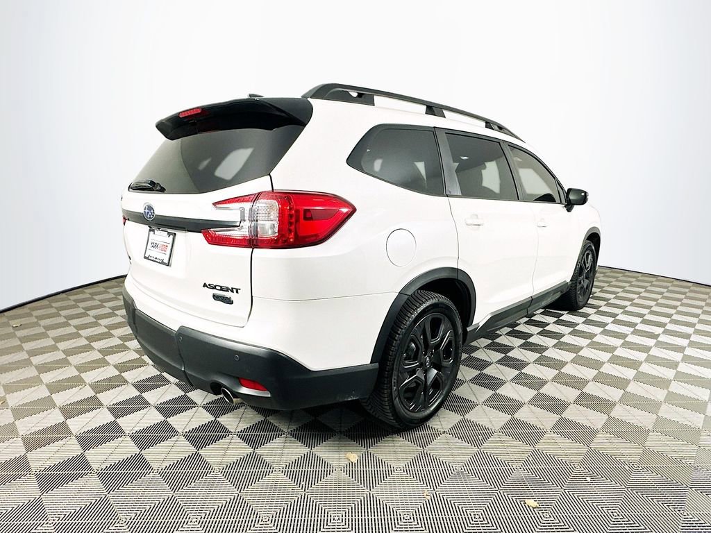 Used 2023 Subaru Ascent Onyx Edition image 11