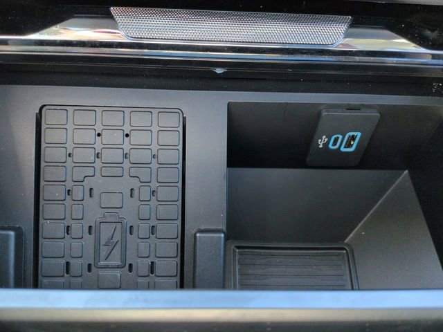 Used 2024 Ford F250 Lariat w/ Lariat Ultimate Package AWD/4WD image 28