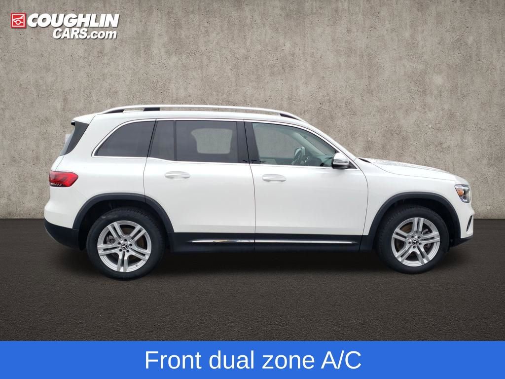 Used 2022 Mercedes-Benz GLB 250 4MATIC image 11