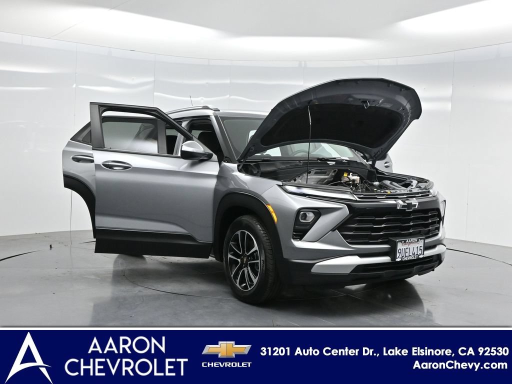 New 2025 Chevrolet TrailBlazer LT w/ Convenience Package FWD image 39