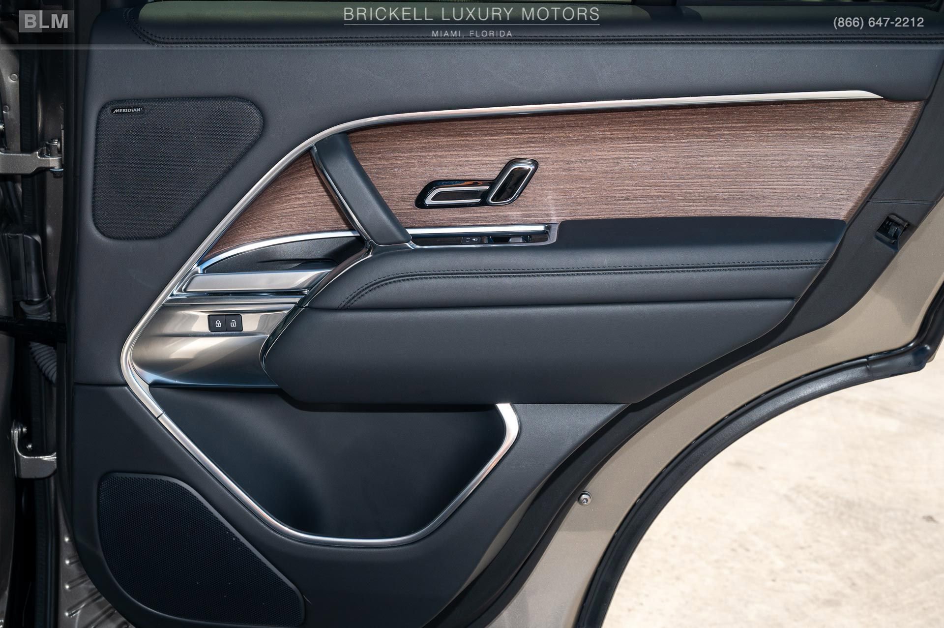 Used 2023 Land Rover Range Rover SE image 22