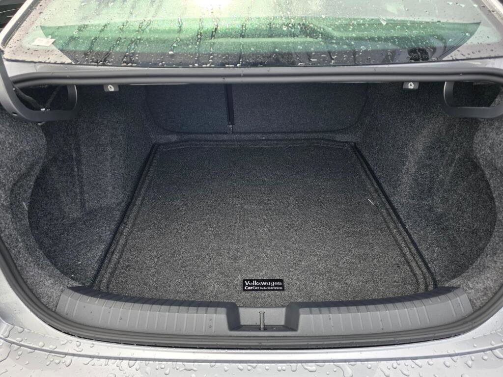 New 2026 Volkswagen Jetta Sport FWD image 14