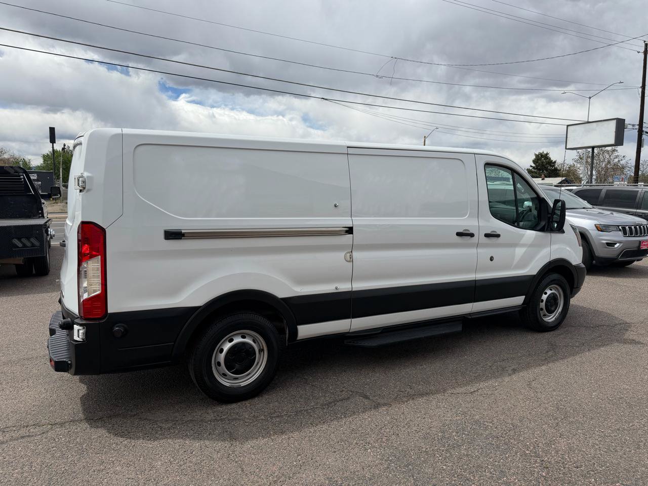 Used 2019 Ford Transit 150 148 Low Roof RWD image 10