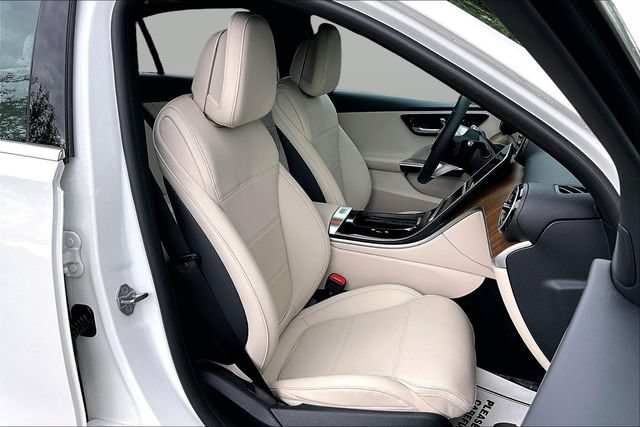 Certified 2024 Mercedes-Benz C 300 4MATIC Sedan image 33