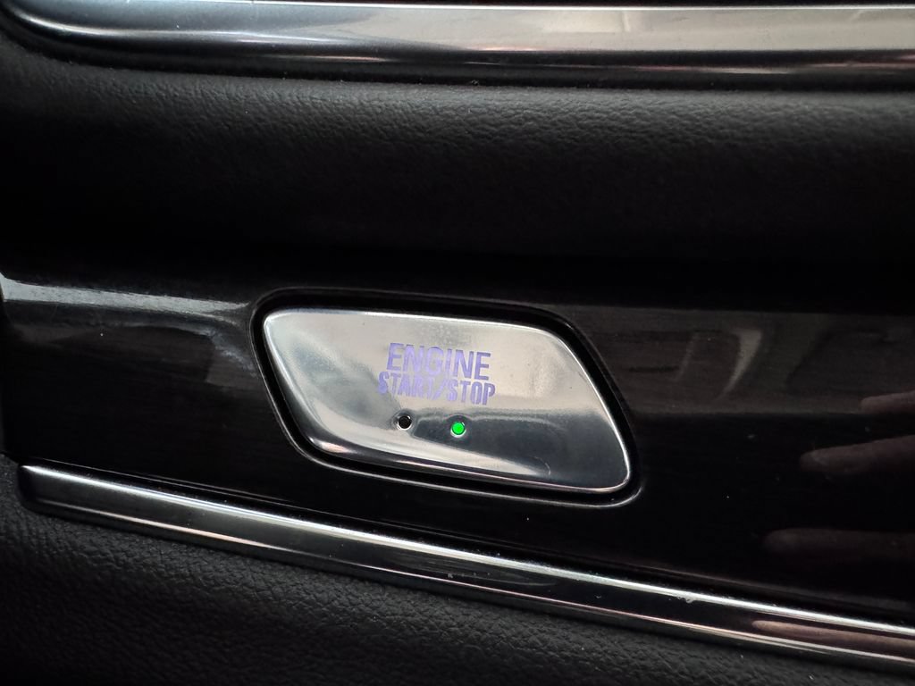 Certified 2023 Buick Enclave Essence AWD/4WD image 22