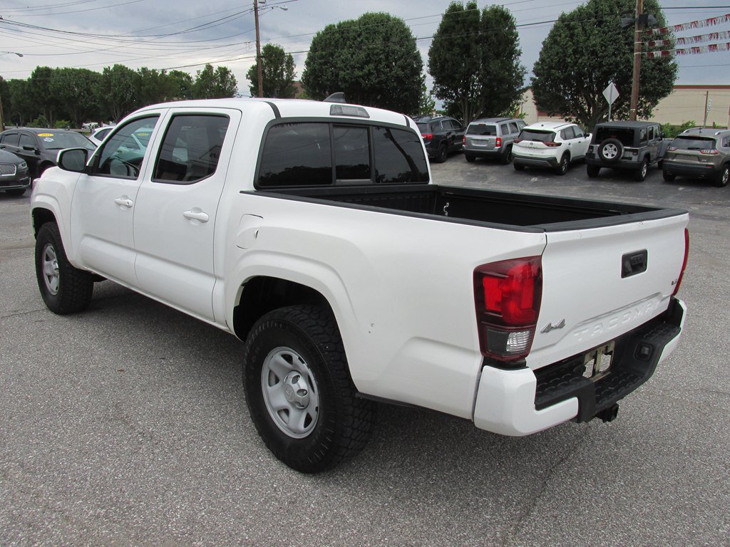 Used 2023 Toyota Tacoma SR AWD/4WD image 5