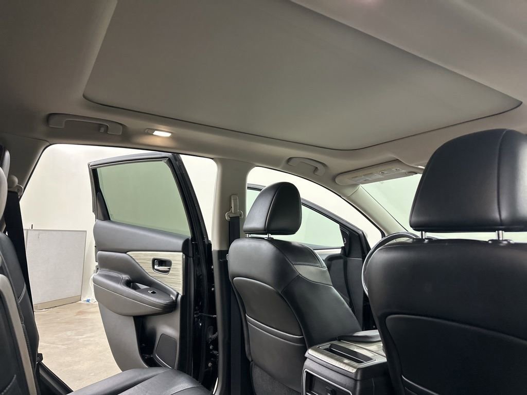 Used 2015 Nissan Murano SL w/ SL Technology Package image 21