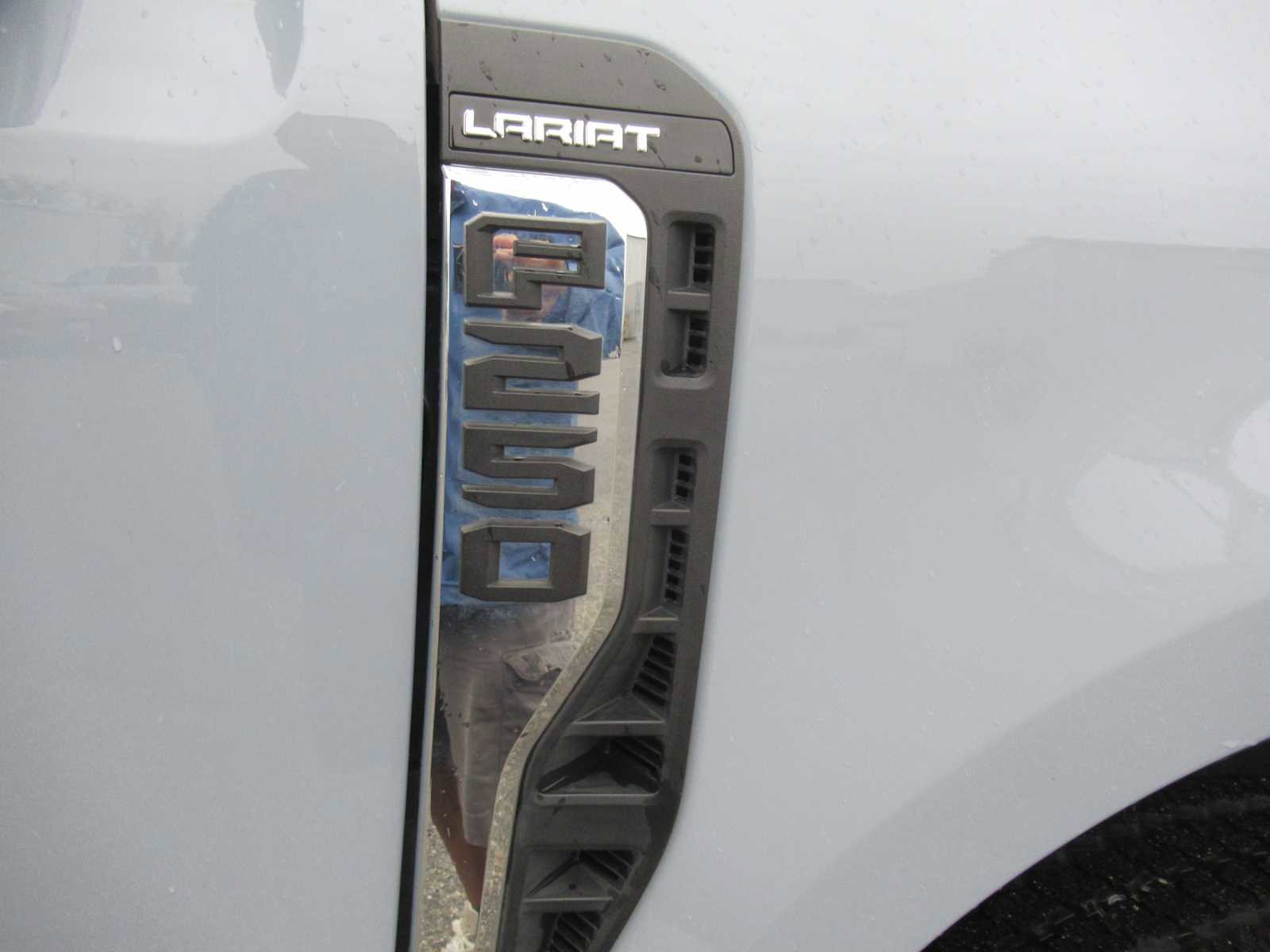 Used 2024 Ford F250 Lariat image 13