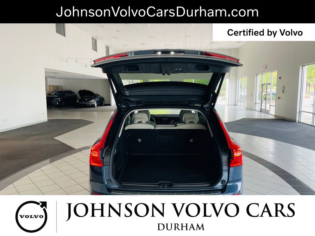 Certified 2025 Volvo XC60 B5 Ultra w/ Protection Package Premier image 15