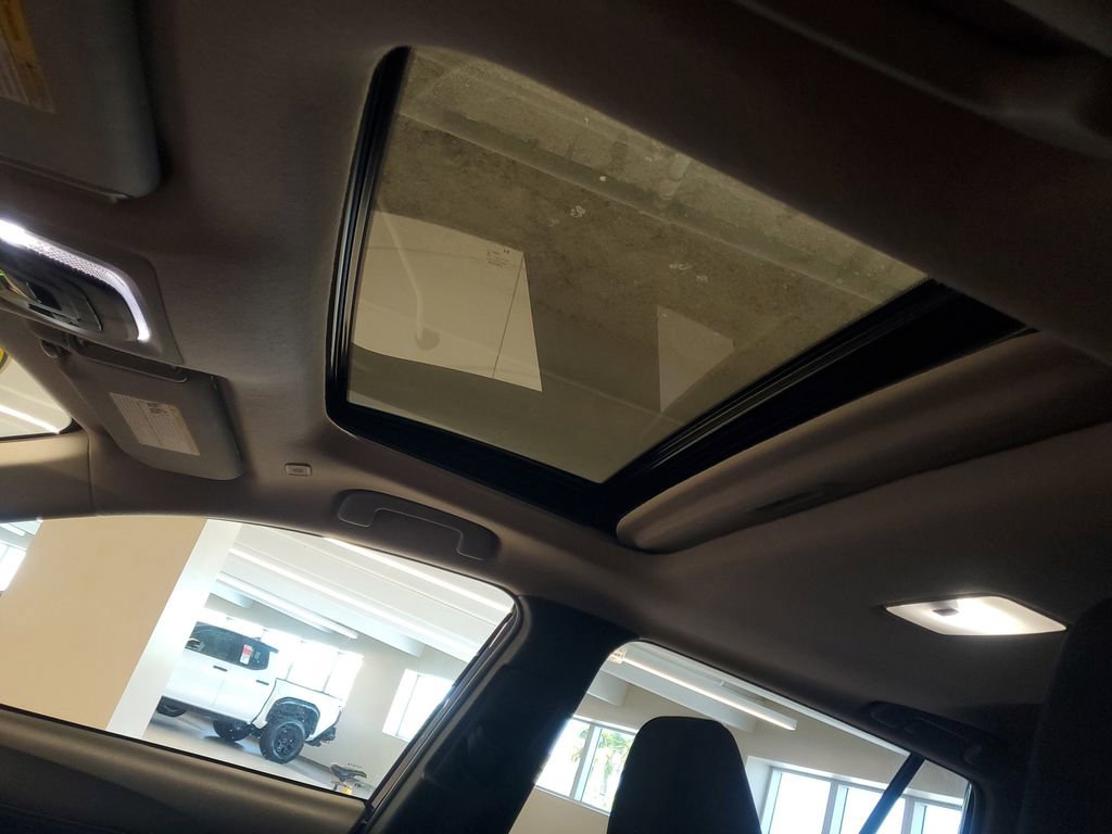 Certified 2024 Toyota Corolla Cross LE w/ Moonroof Package image 18